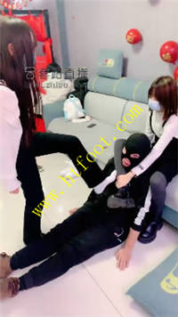 rltjpeczzh3.jpg