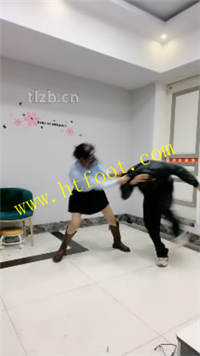 one2lzrludc.jpg