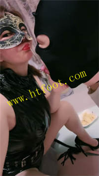 np4atha2lj5.jpg