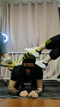3jnzsuy1o55.jpg