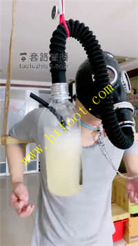 cd053ifwgux.jpg