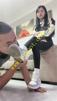 khirxhxwuuz.jpg