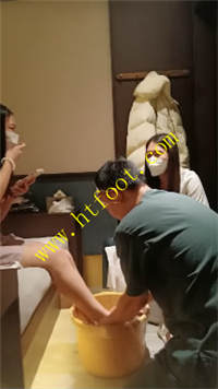 h4m2qefo2rx.jpg