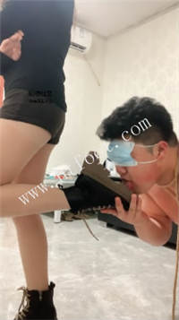 l4mp2qbb5r2.jpg