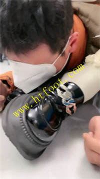 eoipm1bryvf.jpg