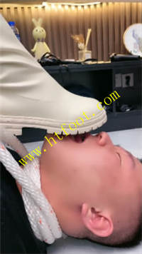 qbk1c4rfz20.jpg
