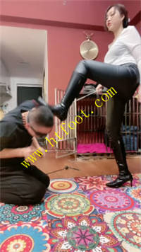 hmjy4qbr3ck.jpg