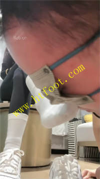 wrqtfhc53av.jpg
