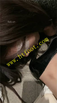 i1ukpv04g12.jpg