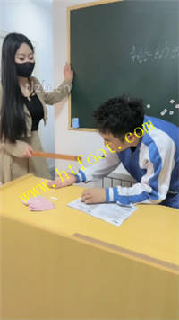 3qra0h0pz33.jpg