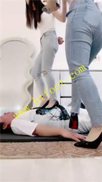 zy25mrl5wql.jpg