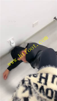 sqxontp2zno.jpg
