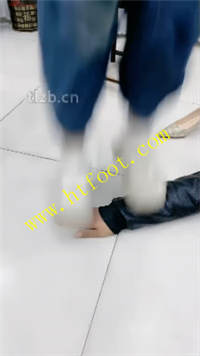 jimqjjc3lh1.jpg