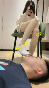 b2tm5ng55ef.jpg
