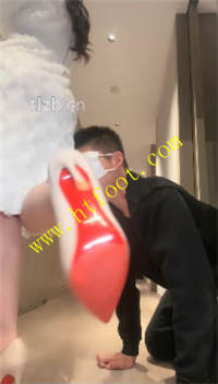 whifxeg0ttf.jpg