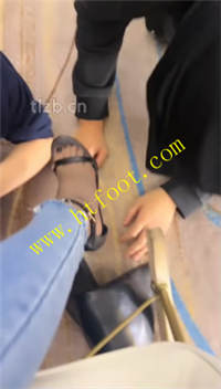 4ras0bm1oux.jpg