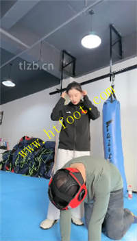 svv1bfgh4lw.jpg