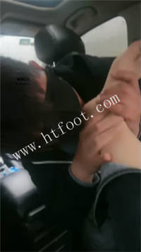 h045fzqbm24.jpg
