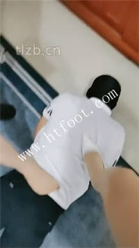 ac0a5ymajks.jpg