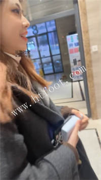 q44dwfrgazs.jpg