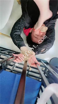 nhq5tzijsmx.jpg