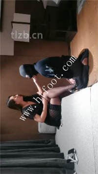 1ip2riq1qyl.jpg