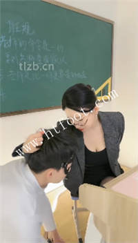 1echfdv12fp.jpg