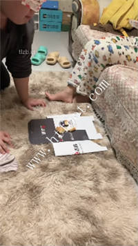 lq51kosmphr.jpg