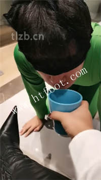 jjk34z33czm.jpg