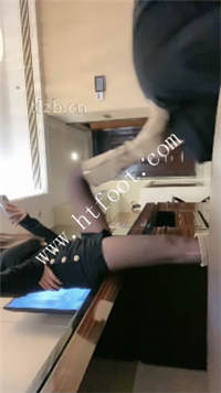 vmwbyxwh0n5.jpg