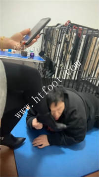 3vyviwcuovp.jpg