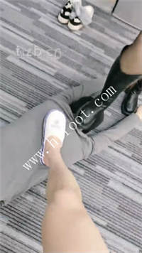 upyh33ijlch.jpg