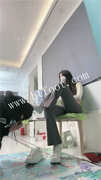 e5bqn1m1abn.jpg