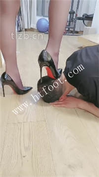 yucb03lp5cj.jpg