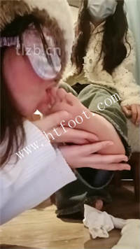 uxi2v5ui2jm.jpg