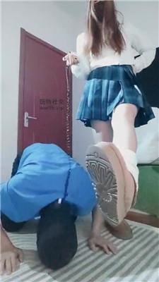 eyeypsx1ghe.jpg