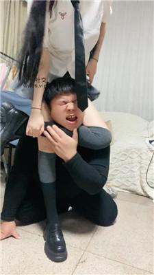 0c5d2rrg0ej.jpg