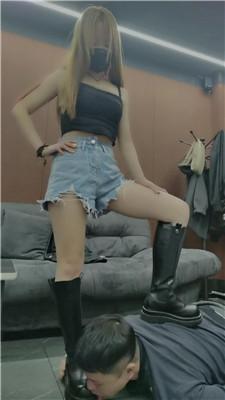 sbxfhyfj41l.jpg