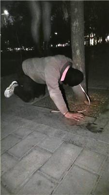 iskobxvyn0g.jpg
