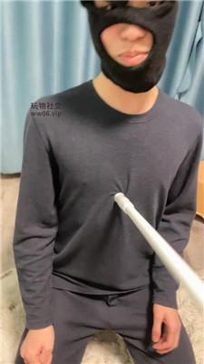 bjqemm2eh55.jpg