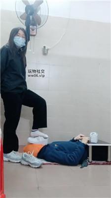 10hnifbji4n.jpg