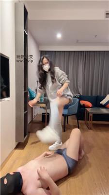 54dj4wgqxqh.jpg
