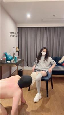 pwkvipby30m.jpg