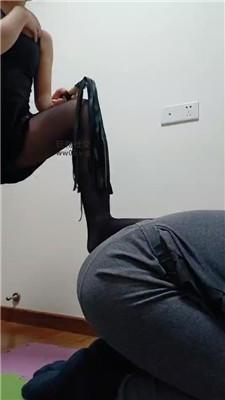 abvdwnmr4jx.jpg