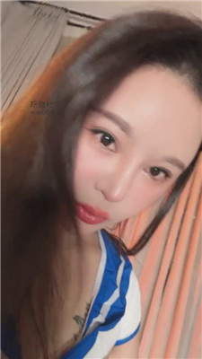 5gpgcrdqxx4.jpg