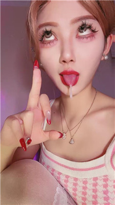 z4nwj4r5p44.jpg