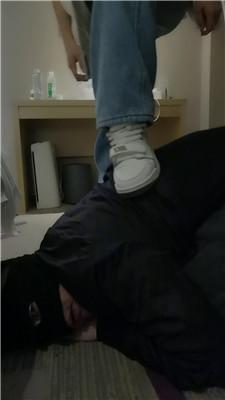 fhb0pyhc1md.jpg