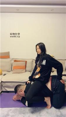 mh0btr54mg5.jpg
