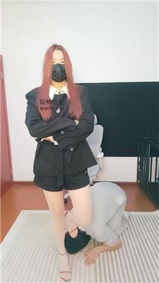 0ibmlvoq144.jpg