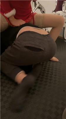 21pksgo4i0v.jpg